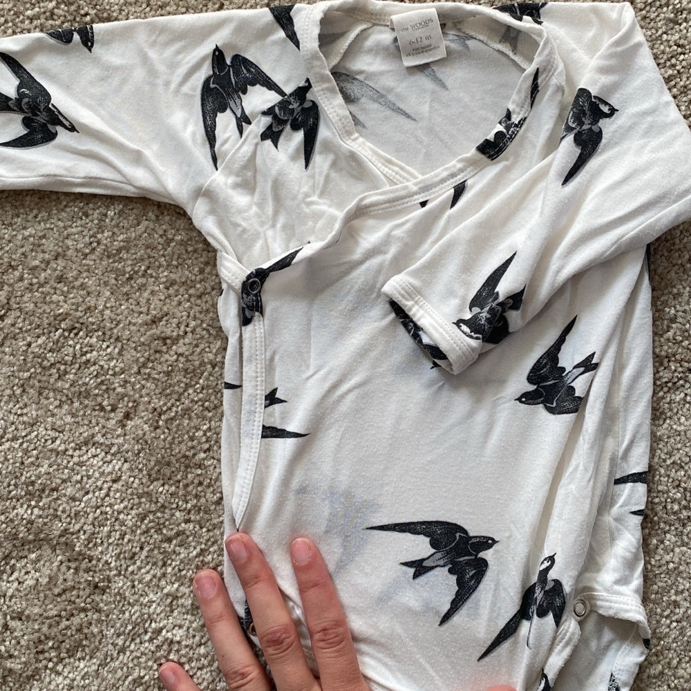 Kate Quinn Black Bird Print Long Sleeve Tee